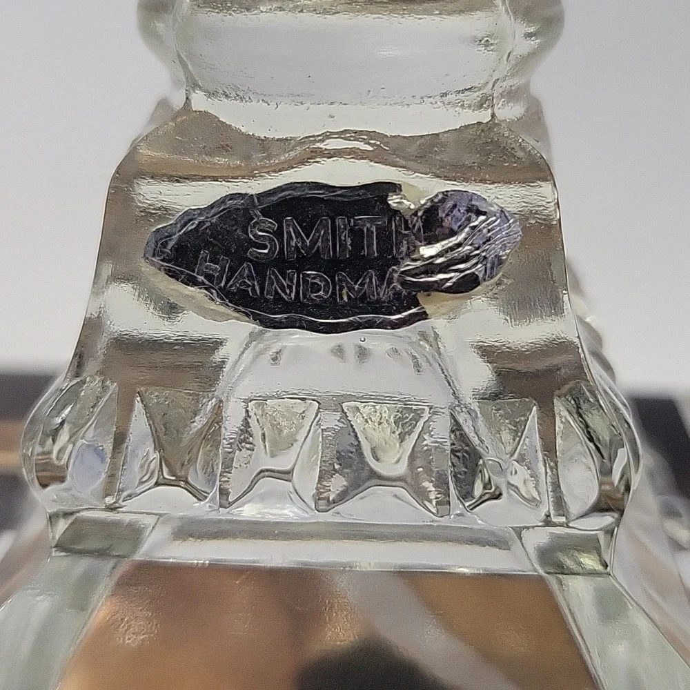 Vintage Smith Glass "wedding box" covered candy dish - Picture 3 of 6